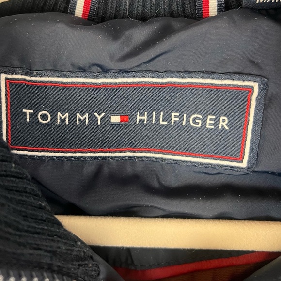 Tommy Hilfiger Navy Puffer Coat Size M - Picture 7 of 11